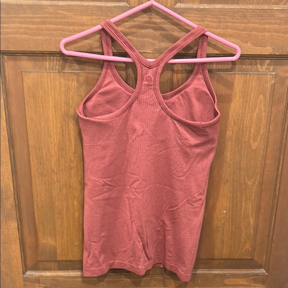 New Lululemon rust red sleeveless racerback tank padded 10 - Picture 4 of 10
